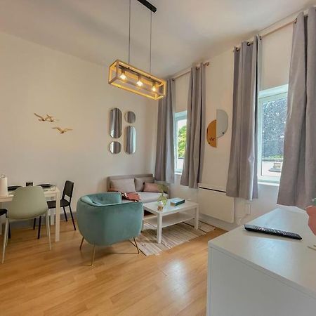 Ferienwohnung Le Moineau -Poterne -Parking Gratuit -Calme-Centre Valenciennes Exterior foto